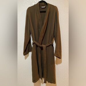 Parachute Cloud Gauze Cotton Robe Unisex Large Brown Cozy Comfort MSRP $129